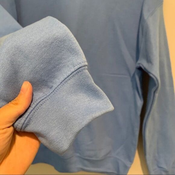 NWOT Blue Gildan Crewneck Sweatshirt - Picture 3 of 5